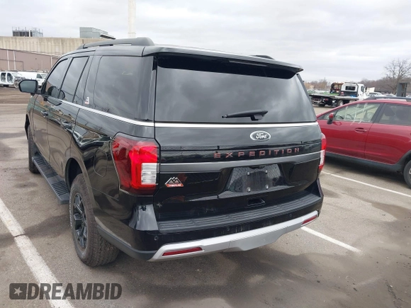 2024 Ford Expedition Timberline with VIN 1FMJU1RGXREA55808, listed as a IAAI auction lot 41737393 with 623 mi miles and . Bid and sale history available at DreamBid. Image 16.