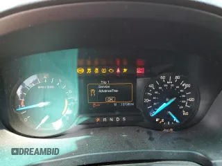 2017 Ford Explorer z VIN 1FM5K7B81HGD70108, wystawiony jako Copart lot #63150325 z przebiegiem 137 580 mil mil oraz Szkoda całkowita • Salvage title. Historia ofert i sprzedaży dostępna na DreamBid. Obrazek 9.