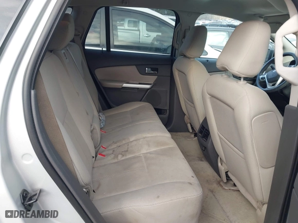 2012 Ford Edge SE with VIN 2FMDK3GC4CBA18383, listed as a IAAI auction lot 41520285 with 215,234 mi miles. Bid and sale history available at carsss.com. Image 8.