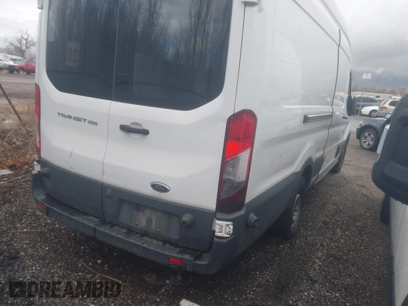 2017 Ford Transit with VIN 1FTYR3XMXHKA94214, listed as a IAAI auction lot 41640064 with 213,901 mi miles and . Bid and sale history available at DreamBid. Image 4.