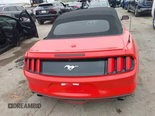 2017 Ford Mustang EcoBoost Premium z VIN 1FATP8UH6H5245140, wystawiony jako IAAI lot #41849107 z przebiegiem 52 672 mil mil oraz . Historia ofert i sprzedaży dostępna na DreamBid. Obrazek 16.