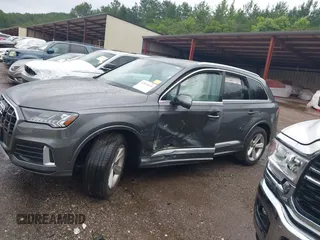 2024 Audi Q7 Premium Plus with VIN WA1LCBF72RD005639, listed as a IAAI auction lot 42542035 with Not provided miles and . Bid and sale history available at DreamBid. Image 15.