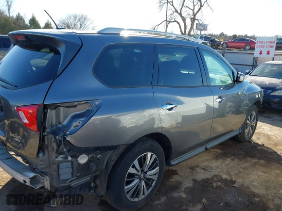 2017 Nissan Pathfinder SV with VIN 5N1DR2MM2HC613081, listed as a IAAI auction lot 41644059 with 137,371 mi miles. Bid and sale history available at carsss.com. Image 14.