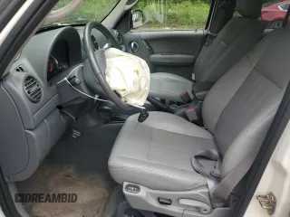2005 Jeep Liberty Limited with VIN 1J8GL58K95W626135, listed as a Copart auction lot 62743495 with 139,029 mi miles and Salvage title. Bid and sale history available at DreamBid. Image 7.