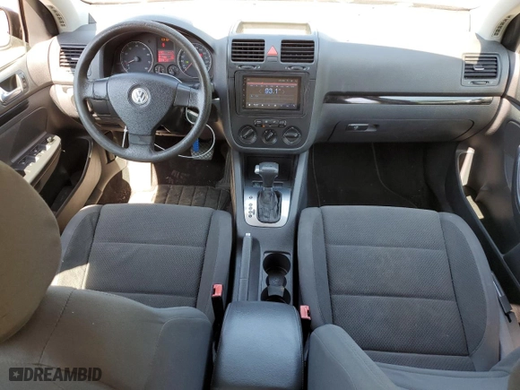 2008 Volkswagen Rabbit S with VIN WVWDA71K08W264738, listed as a Copart auction lot 68353304 with 301,739 mi miles and Non Repairable. Bid and sale history available at carsss.com. Image 8.