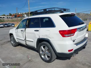 2012 Jeep Grand Cherokee Overland with VIN 1C4RJFCT0CC178071, listed as a IAAI auction lot 41825102 with 125,891 mi miles. Bid and sale history available at carsss.com. Image 3.