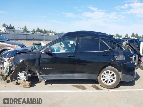 2018 Chevrolet Equinox LT with VIN 2GNAXJEV0J6208938, listed as a IAAI auction lot 39715043 with 1 mi miles. Bid and sale history available at carsss.com. Image 13.