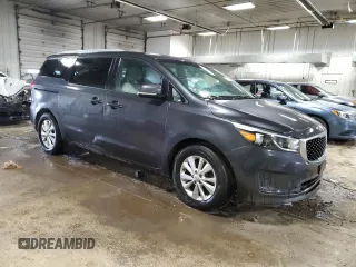 2015 Kia Sedona LX with VIN KNDMB5C16F6058875, listed as a Copart auction lot 52739125 with 117,207 mi miles and Clean Title. Bid and sale history available at DreamBid. Image 4.