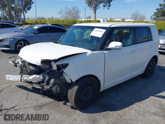 2014 Scion xB with VIN JTLZE4FE5EJ065953, listed as a IAAI auction lot 41850554 with 124,856 mi miles. Bid and sale history available at carsss.com. Image 19.