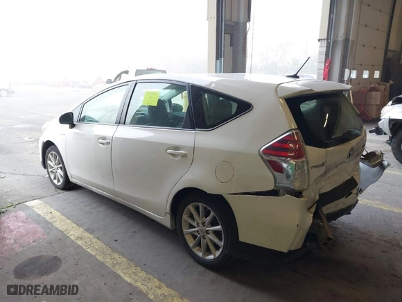 2015 Toyota Prius v Two with VIN JTDZN3EU3FJ030358, listed as a IAAI auction lot 41675153 with 149,482 mi miles. Bid and sale history available at carsss.com. Image 3.