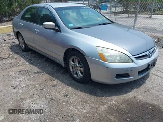 2007 Honda Accord LX SE z VIN 1HGCM56357A134847, wystawiony jako IAAI lot #42510832 z przebiegiem 164 593 mil mil oraz . Historia ofert i sprzedaży dostępna na DreamBid. Obrazek 1.