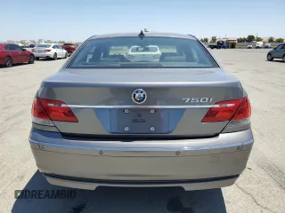 2006 BMW 7 Series 750i with VIN WBAHL83546DT02261, listed as a Copart auction lot 61686475 with 86,909 mi miles and Salvage title. Bid and sale history available at DreamBid. Image 6.
