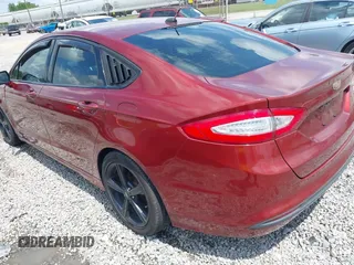 2014 Ford Fusion SE with VIN 3FA6P0HDXER172465, listed as a IAAI auction lot 42116171 with 138,166 mi miles. Bid and sale history available at carsss.com. Image 3.