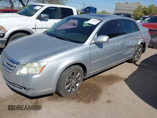 2006 Toyota Avalon XL with VIN 4T1BK36B66U148406, listed as a IAAI auction lot 41992051 with 247,109 mi miles and . Bid and sale history available at carsss.com. Image 2.