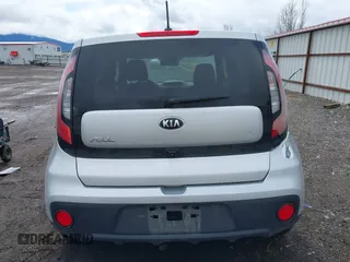 2019 Kia Soul z VIN KNDJN2A24K7676852, wystawiony jako IAAI lot #41932846 z przebiegiem 59 062 mil mil oraz . Historia ofert i sprzedaży dostępna na DreamBid. Obrazek 16.