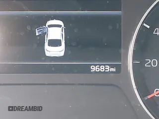 2023 Kia Forte LXS z VIN 3KPF24AD1PE642421, wystawiony jako IAAI lot #40528615 z przebiegiem 9 683 mil mil oraz . Historia ofert i sprzedaży dostępna na DreamBid. Obrazek 16.