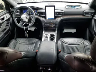 2020 Ford Explorer Platinum with VIN 1FM5K8HC1LGA26482, listed as a Copart auction lot 53667005 with 32,030 mi miles and Salvage title. Bid and sale history available at DreamBid. Image 8.