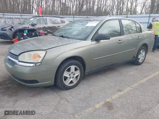 2005 Chevrolet Malibu LS with VIN 1G1ZT52845F275494, listed as a IAAI auction lot 42109970 with 190,460 mi miles. Bid and sale history available at carsss.com. Image 2.