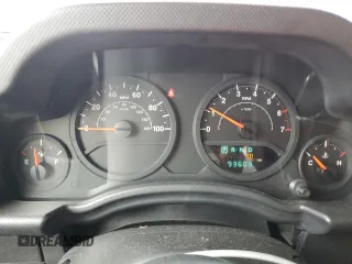 2009 Jeep Wrangler X с VIN 1J4FA24129L749314, выставлен на аукционе Copart как лот 58160995 с пробегом 93 603 миль миль и Списание • Salvage title. История ставок и продаж доступна на DreamBid. Изображение 9.
