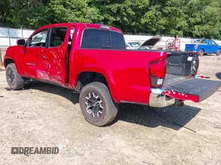 2018 Toyota Tacoma SR with VIN 5TFCZ5AN7JX163344, listed as a IAAI auction lot 40008984 with 93,598 mi miles. Bid and sale history available at carsss.com. Image 3.