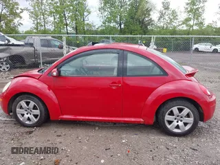 2007 Volkswagen Beetle с VIN 3VWRW31C47M517385, выставлен на аукционе IAAI как лот 42270595 с пробегом 136 227 миль миль и . История ставок и продаж доступна на DreamBid. Изображение 14.