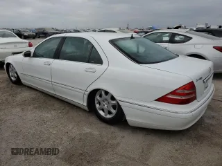 2000 Mercedes-Benz S-Class with VIN WDBNG70J3YA107826, listed as a Copart auction lot 75091674 with 0 mi miles and Non Repairable. Bid and sale history available at carsss.com. Image 2.