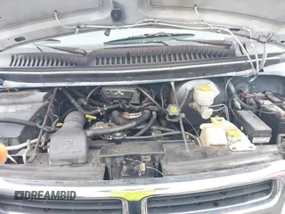 2000 Dodge Passenger z VIN 2B5WB35Z3YK120889, wystawiony jako IAAI lot #42363655 z przebiegiem Nie podano mil oraz . Historia ofert i sprzedaży dostępna na DreamBid. Obrazek 10.