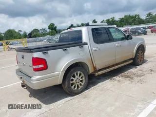 2007 Ford Explorer Sport Trac Limited с VIN 1FMEU53877UA13562, выставлен на аукционе IAAI как лот 42796600 с пробегом 221 779 миль миль и . История ставок и продаж доступна на DreamBid. Изображение 4.