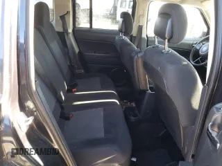 2014 Jeep Patriot Latitude with VIN 1C4NJPFB4ED894010, listed as a Copart auction lot 82109434 with Not Provided miles and Salvage Title. Bid and sale history available at carsss.com. Image 10.