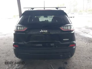 2020 Jeep Cherokee Latitude z VIN 1C4PJLCB1LD535765, wystawiony jako IAAI lot #41580618 z przebiegiem 56 040 mil mil oraz . Historia ofert i sprzedaży dostępna na DreamBid. Obrazek 16.