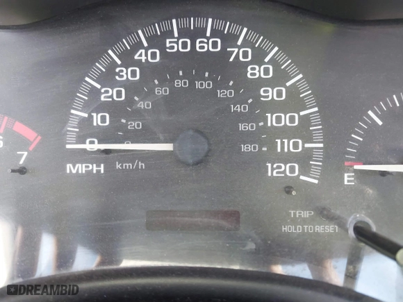 2002 Chevrolet Malibu with VIN 1G1ND52J32M573427, listed as a IAAI auction lot 41625971 with 1 mi miles. Bid and sale history available at carsss.com. Image 7.