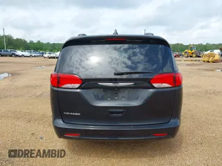 2021 Chrysler Voyager LXI with VIN 2C4RC1DG3MR516831, listed as a IAAI auction lot 42087843 with 78,119 mi miles. Bid and sale history available at carsss.com. Image 16.