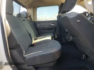 2019 Ram 2500 Big Horn with VIN 3C6UR5DJ9KG696788, listed as a Copart auction lot 86867884 with 56,524 mi miles and Salvage Title. Bid and sale history available at carsss.com. Image 10.
