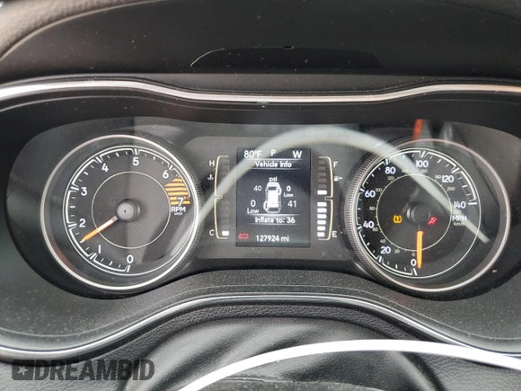 2019 Jeep Cherokee Latitude with VIN 1C4PJLCB0KD203797, listed as a Copart auction lot 51386735 with 127,924 mi miles and Salvage Title. Bid and sale history available at carsss.com. Image 9.