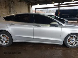 2018 Ford Fusion SE with VIN 3FA6P0H74JR198077, listed as a IAAI auction lot 41717264 with 70,151 mi miles. Bid and sale history available at carsss.com. Image 13.