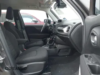 2019 Jeep Renegade Latitude with VIN ZACNJABB8KPK93485, listed as a IAAI auction lot 41923589 with 76,051 mi miles and . Bid and sale history available at DreamBid. Image 5.
