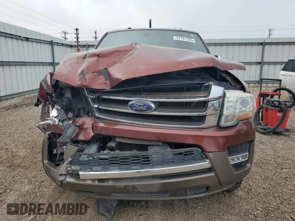 2015 Ford Expedition XLT with VIN 1FMJU1HT9FEF11131, listed as a Copart auction lot 51741355 with 136,988 mi miles and Salvage title. Bid and sale history available at DreamBid. Image 5.