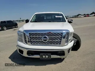 2018 Nissan Titan SV with VIN 1N6AA1E50JN537741, listed as a Copart auction lot 52802675 with 24,626 mi miles and Salvage title. Bid and sale history available at DreamBid. Image 10.