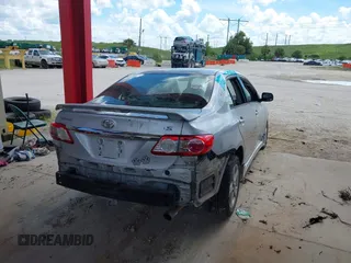 2013 Toyota Corolla L with VIN 5YFBU4EE6DP180217, listed as a IAAI auction lot 40368485 with Not Provided miles. Bid and sale history available at carsss.com. Image 4.