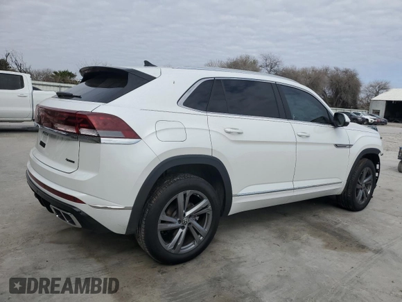 2024 Volkswagen Atlas SEL R-Line with VIN 1V2AE2CA5RC235798, listed as a Copart auction lot 46347495 with 1,306 mi miles and Salvage title. Bid and sale history available at DreamBid. Image 3.