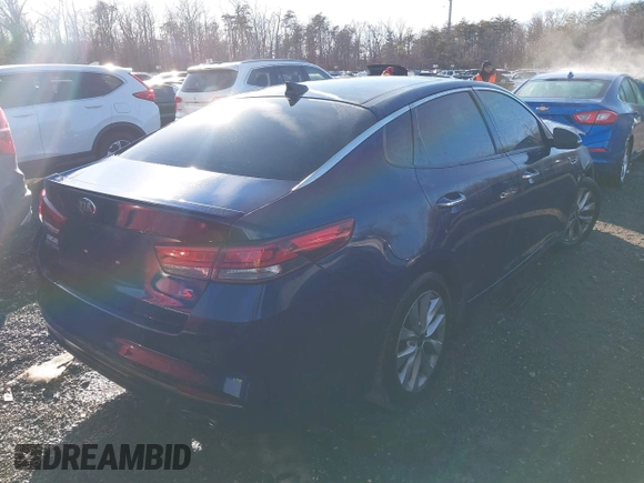 2018 Kia Optima LX with VIN 5XXGT4L3XJG242796, listed as a IAAI auction lot 41181640 with 128,344 mi miles. Bid and sale history available at carsss.com. Image 4.