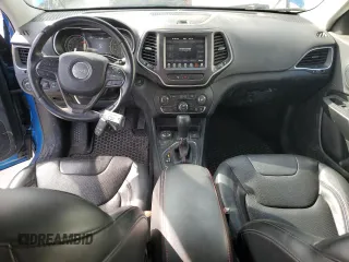 2019 Jeep Cherokee Trailhawk z VIN 1C4PJMBX5KD122328, wystawiony jako Copart lot #54066865 z przebiegiem 59 924 mil mil oraz Szkoda całkowita • Salvage title. Historia ofert i sprzedaży dostępna na DreamBid. Obrazek 8.