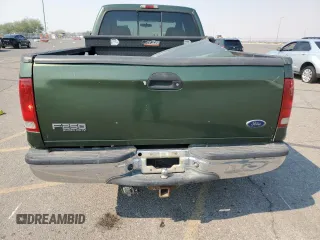 2004 Ford Super Duty F-250 XL with VIN 1FTNW21P94ED89516, listed as a Copart auction lot 70998904 with 351,625 mi miles and Salvage Title. Bid and sale history available at carsss.com. Image 6.