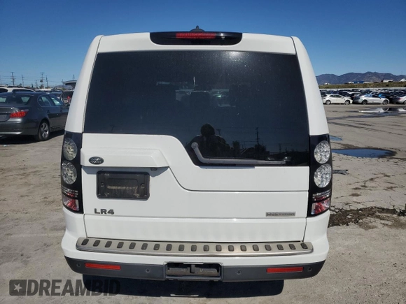 2015 Land Rover LR4 Lux with VIN SALAK2V64FA757065, listed as a Copart auction lot 49555045 with 92,958 mi miles and Clean Title. Bid and sale history available at DreamBid. Image 6.