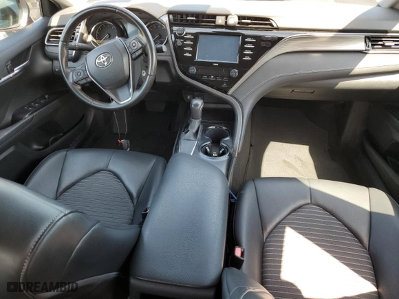 2020 Toyota Camry SE with VIN 4T1G11AK8LU336117, listed as a Copart auction lot 51085195 with 61,528 mi miles and Salvage Title. Bid and sale history available at carsss.com. Image 8.