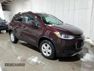 2022 Chevrolet Trax LT with VIN KL7CJPSM7NB518926, listed as a Copart auction lot 42816095 with 6,627 mi miles and Salvage Title. Bid and sale history available at carsss.com. Image 4.