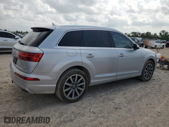 2017 Audi Q7 Premium Plus with VIN WA1LAAF70HD011454, listed as a Copart auction lot 54386475 with 151,063 mi miles and Clean Title. Bid and sale history available at carsss.com. Image 3.