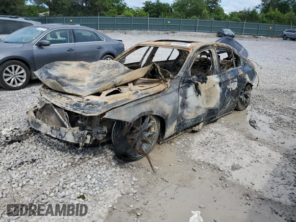 2013 BMW 3 Series 328i z VIN WBA3A5C58DF351480, wystawiony jako Copart lot #63066095 z przebiegiem Nie podano mil oraz Nie do naprawy • Non repairable. Historia ofert i sprzedaży dostępna na DreamBid. Obrazek 1.