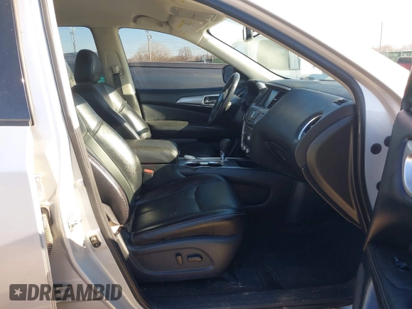 2020 Nissan Pathfinder SL with VIN 5N1DR2CN0LC604351, listed as a IAAI auction lot 41179117 with 80,861 mi miles. Bid and sale history available at carsss.com. Image 5.