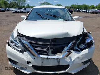 2017 Nissan Altima SR with VIN 1N4AL3AP0HC137206, listed as a IAAI auction lot 42399716 with 54,708 mi miles and . Bid and sale history available at DreamBid. Image 11.